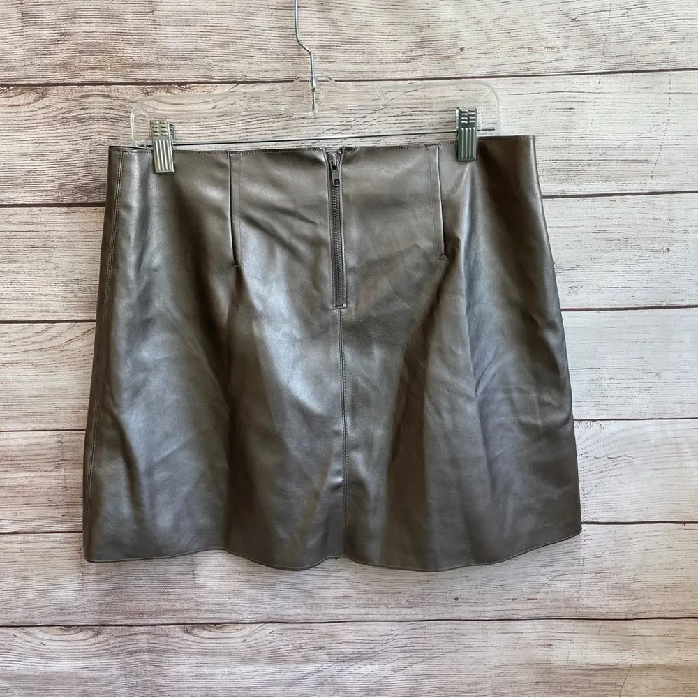 BAILEY/44 FAUX LEATHER‎ SKIRT IN PEWTER